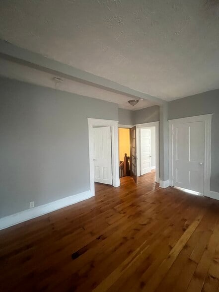 Building Photo - 5236 Lorain Ave
