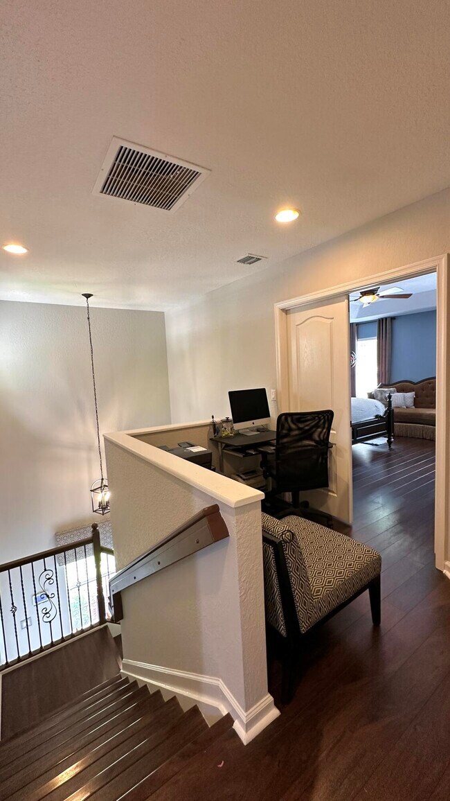 Building Photo - 4702 Cohune Palm Ct