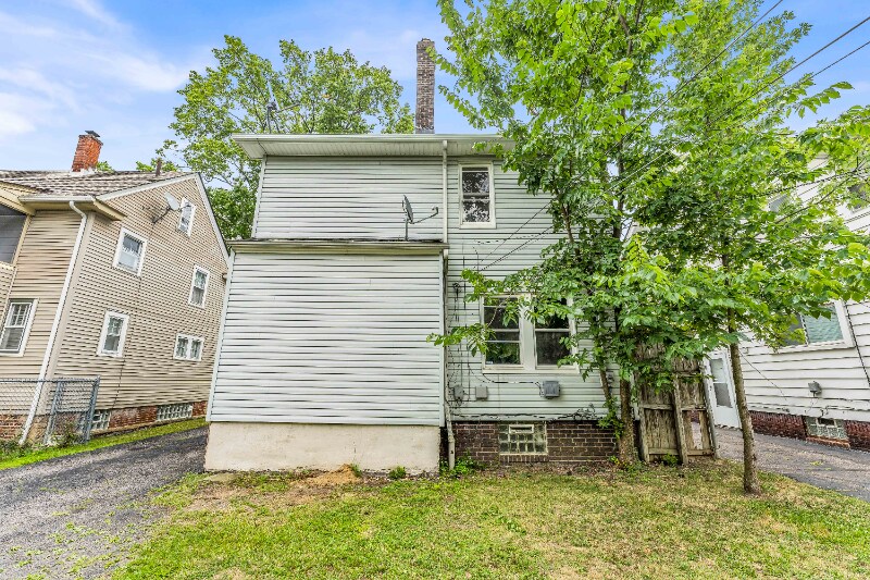 Building Photo - 1038 Nela View Rd