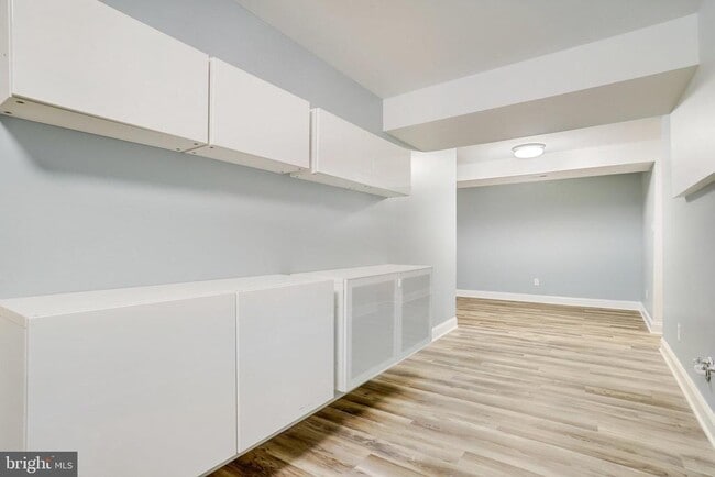 Building Photo - 6820 Wheatley Ct