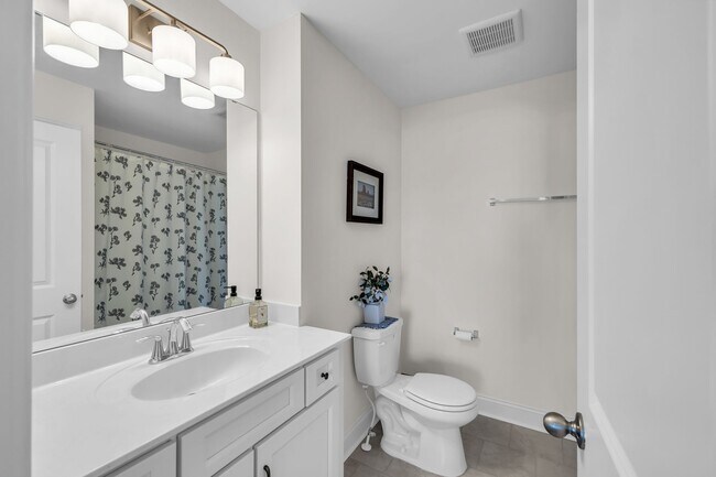Building Photo - 5308 Eagle Trl Ct