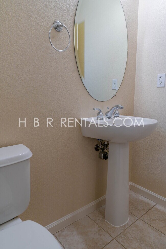 Building Photo - Bethany Village Mountain House Move-In Ready 3-Bed, 2.5-Bath