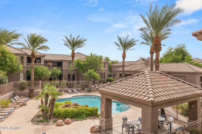 Building Photo - 11680 E Sahuaro Dr