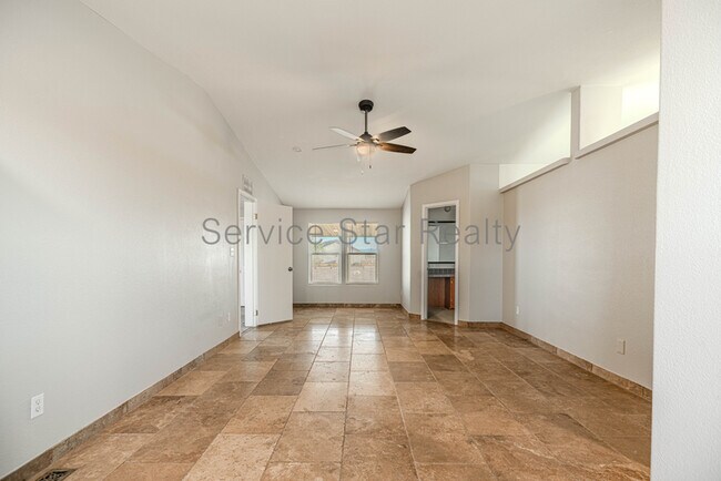 Building Photo - 18143 W Morning Vista Ln