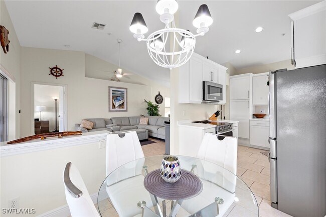 Building Photo - 24748 Lakemont Cove Ln