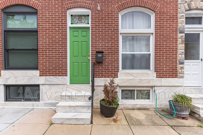 Building Photo - 415 S Robinson St