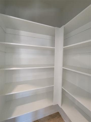 Building Photo - 129 Canales Cir