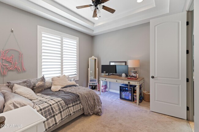 Building Photo - 16246 E Gamble Ln