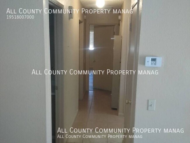 Building Photo - 73856 Sunnyvale Dr