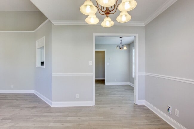 Building Photo - Bonus room is HUGE.  WOW