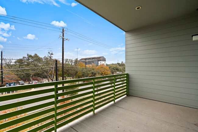 Building Photo - 4004 Banister Ln