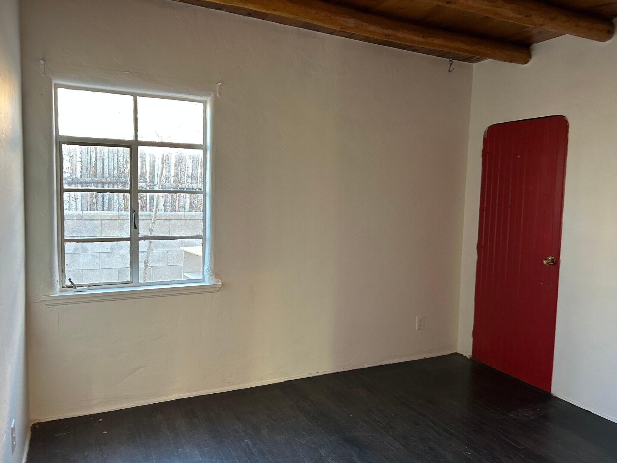 guest bedroom - 2038 Kiva Rd