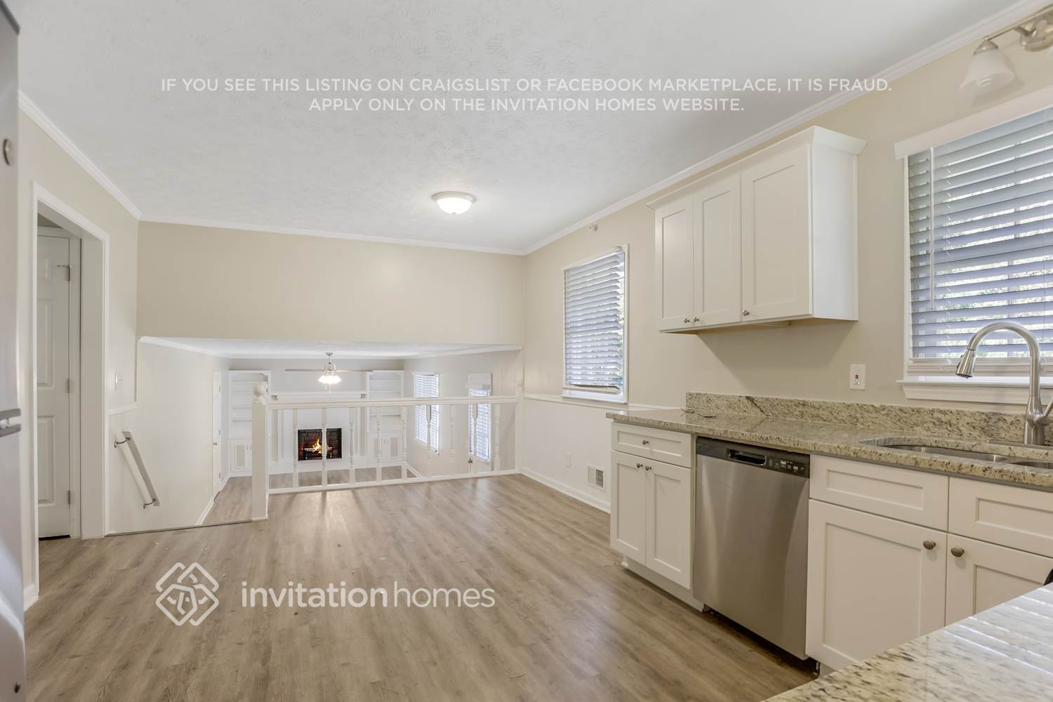 Building Photo - 2180 Pinewood Dr