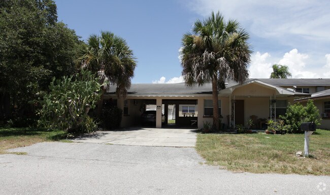 Exterior Building Photo - Ringling Apartments