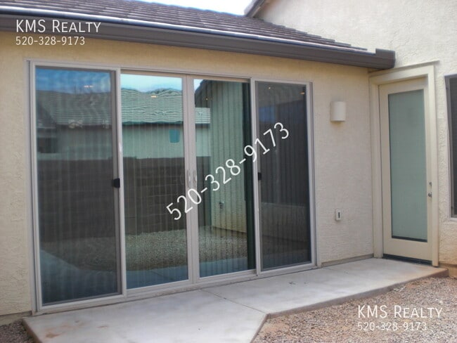 Building Photo - 14013 E Voss St