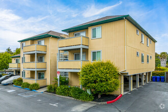 Building Photo - Heritage Grove Apartments