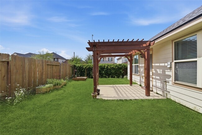 Building Photo - 1617 Park Promenade Pl