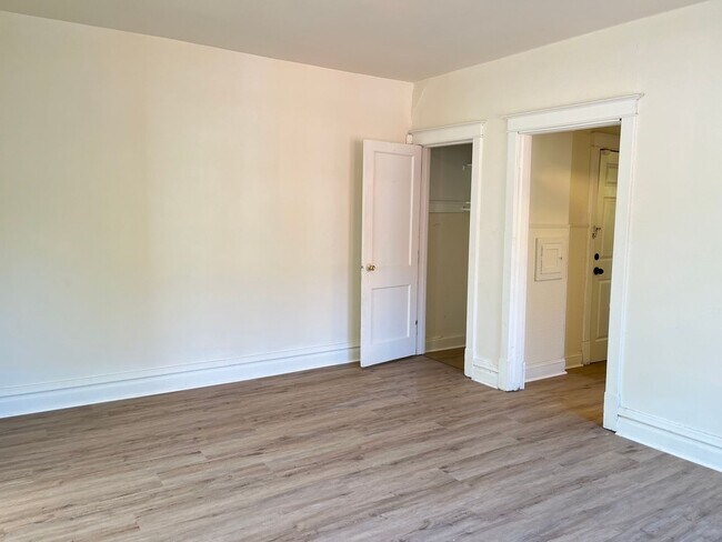 Primary Photo - 1-Bedroom Apartment on 2nd Floor