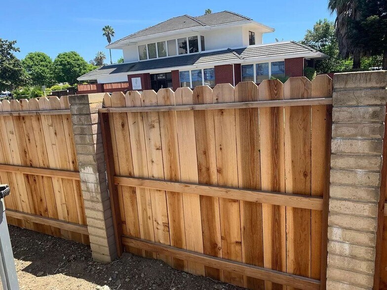 Building Photo - 187 Old Bernal Ave