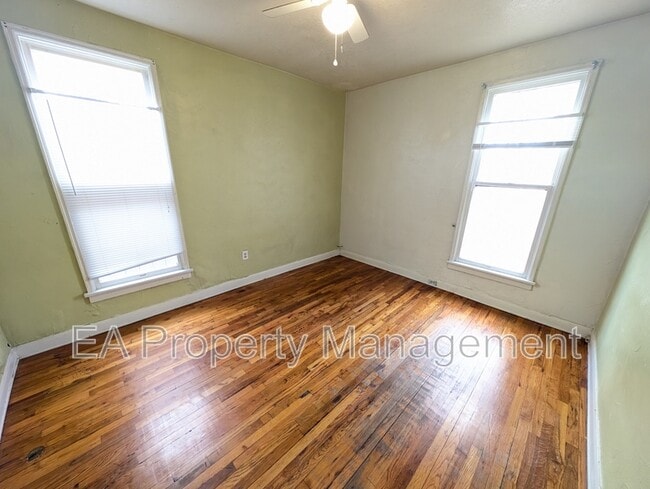 Building Photo - 808 13th St NW