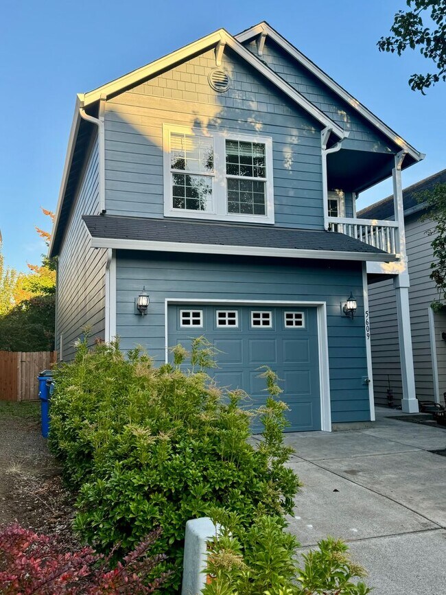 Primary Photo - MOVE IN SPECIAL!! Beautifully Remodeled Ho...