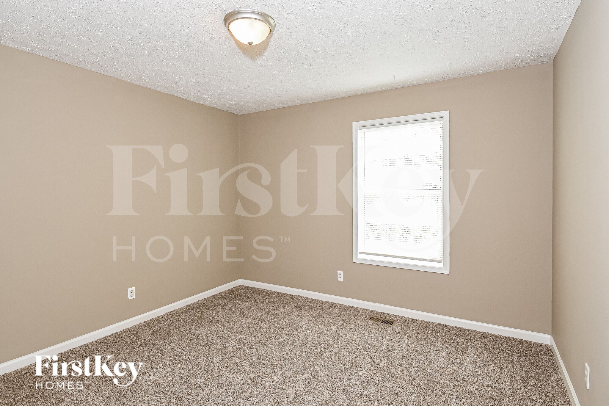 Building Photo - 1170 Kennesaw Springs Dr NW