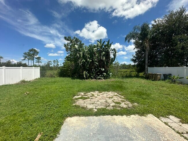 Building Photo - 1616 Oak Blossom Dr