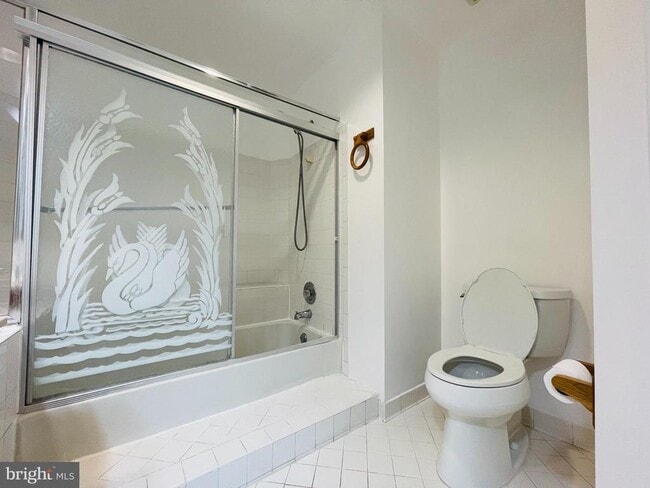 Building Photo - 7715 Lafayette Forest Dr