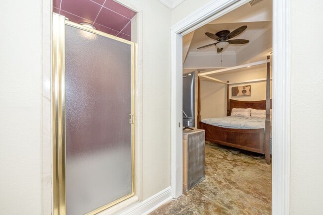 Building Photo - 3 Bedroom 2 Bath Back Bay Luxury Rental Home