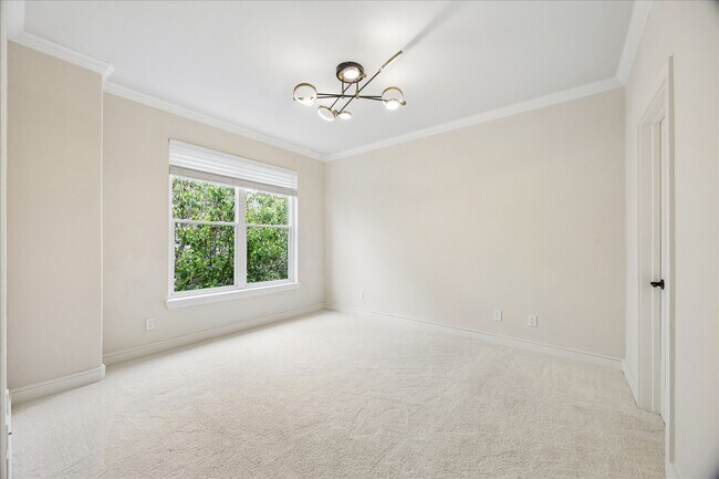 Building Photo - 12707 Boheme Dr