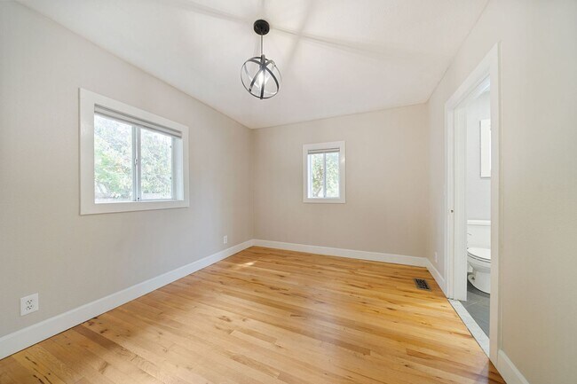 Building Photo - 1241 NE 74th Ave