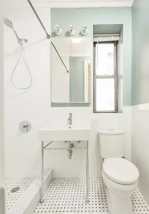 Building Photo - 24-51-51 38th St