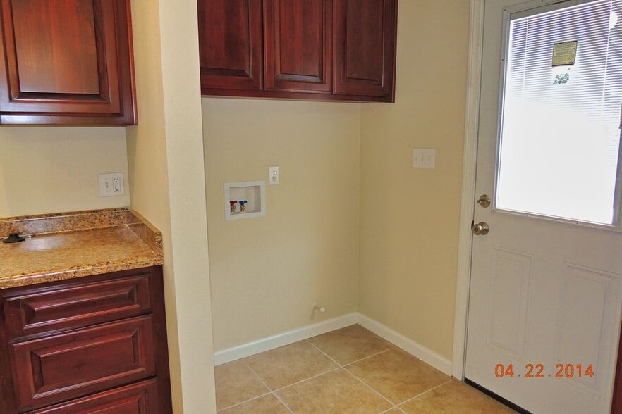 Building Photo - 4068 Michael Ave