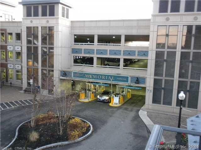 Building Photo - 85 Memorial Rd