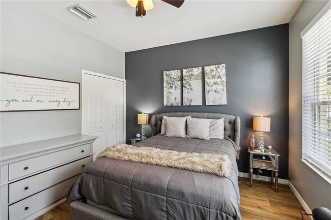 Building Photo - 6838 44th Terrace E