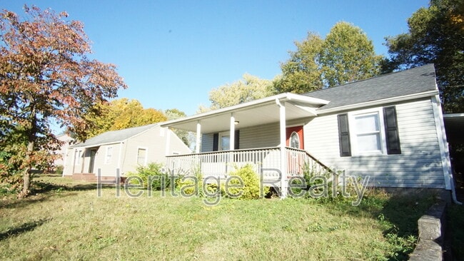 Building Photo - 3032 Dodd St