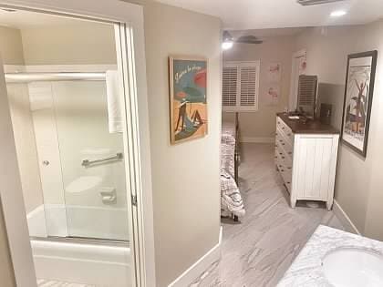 Building Photo - 4805 Gulf of Mexico Dr