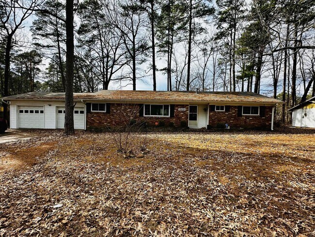 Primary Photo - A great 3 Bedroom/2 Bath home in Little Rock!