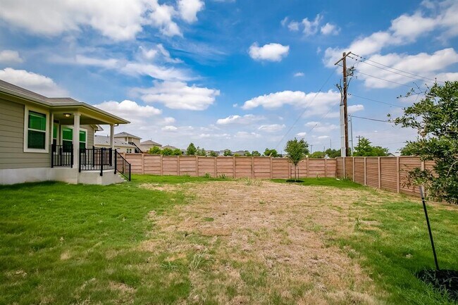 Building Photo - 261 Horsemint Way