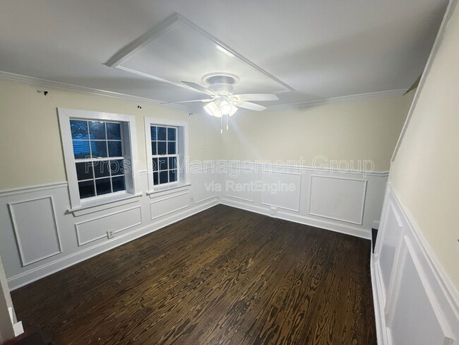 Building Photo - 70 Radcliffe St