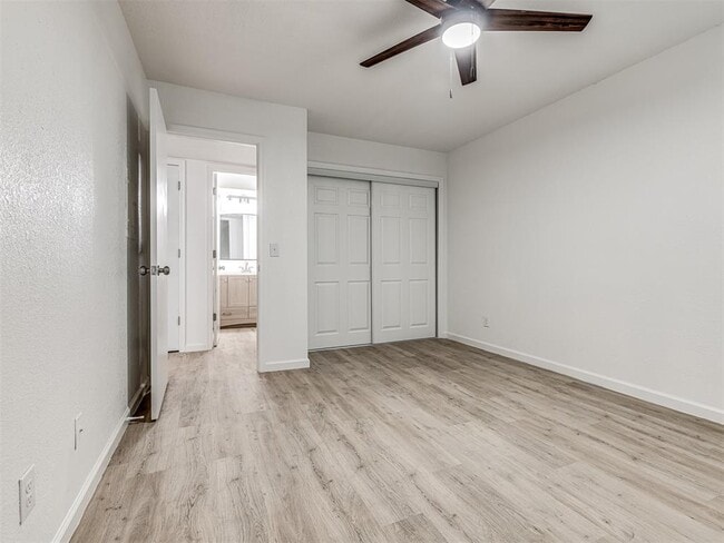 Building Photo - 14407 N Pennsylvania Ave