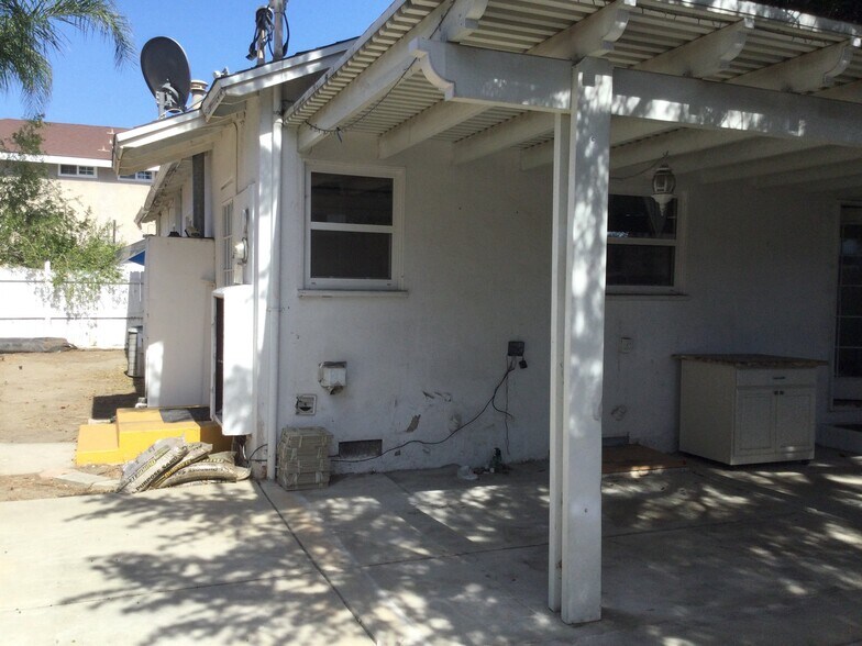 Building Photo - 20957 Community St