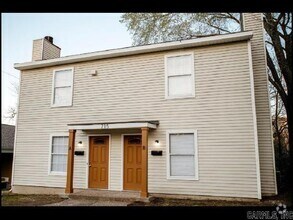 Building Photo - 715 S Valentine St