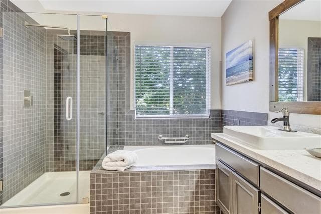 Building Photo - 29504 Platanus Dr