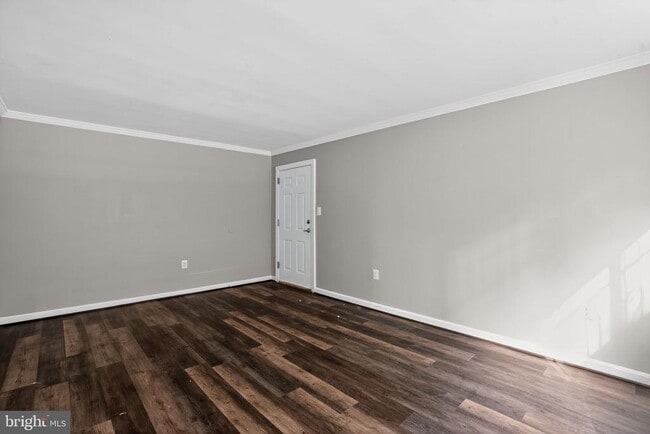 Building Photo - 3105 Naylor Rd SE