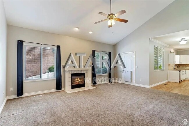 Building Photo - 154 W 1100 N