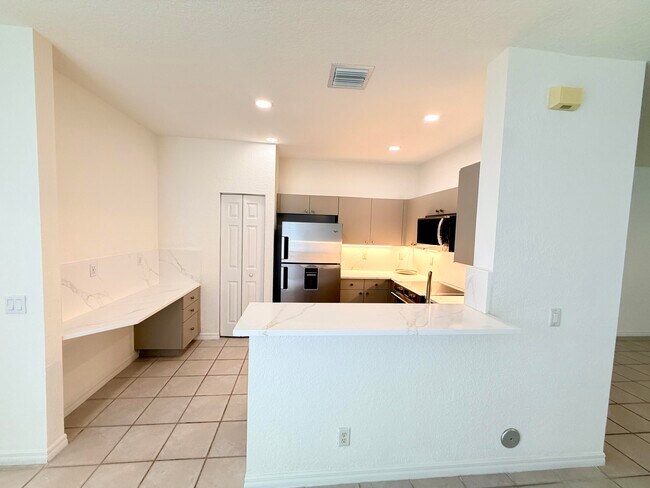 Building Photo - 673 Conservation Dr