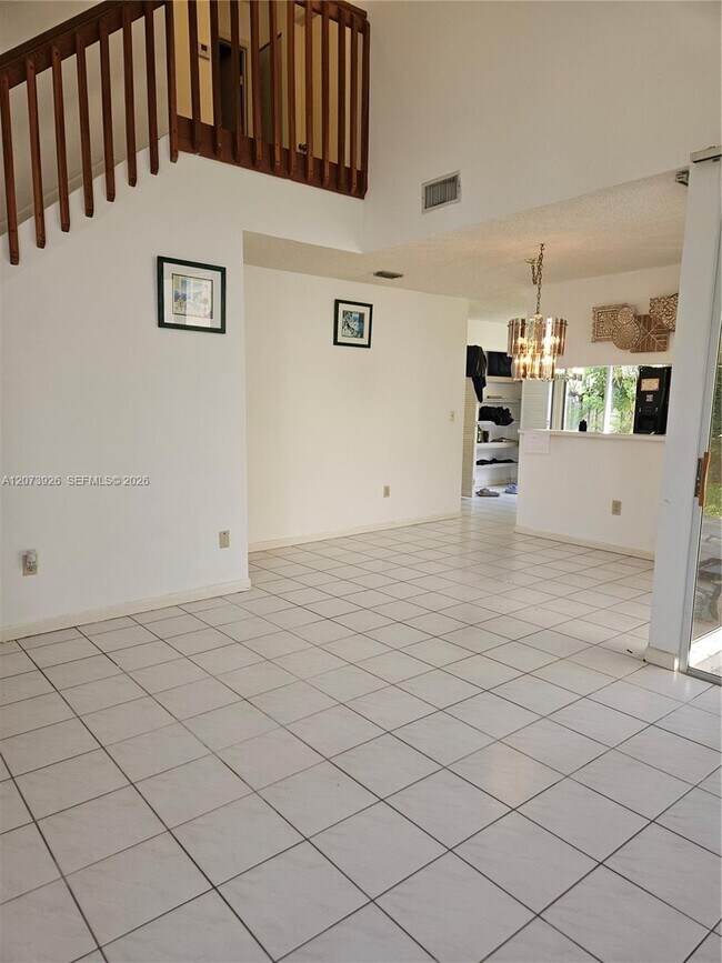Building Photo - 9840 NW 9th Ct