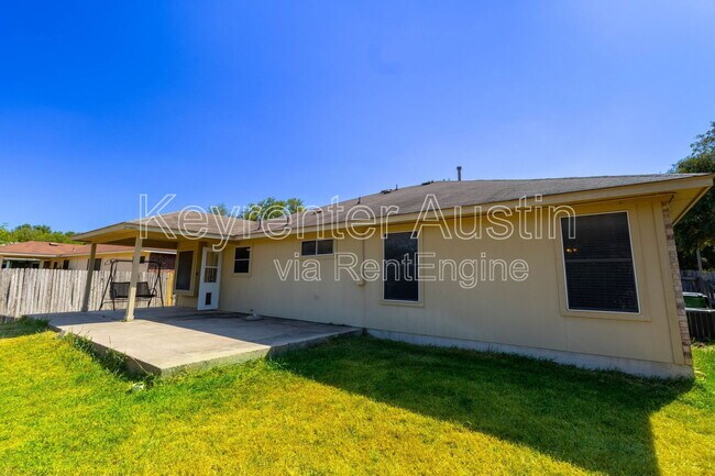 Building Photo - 2557 Vernell Way