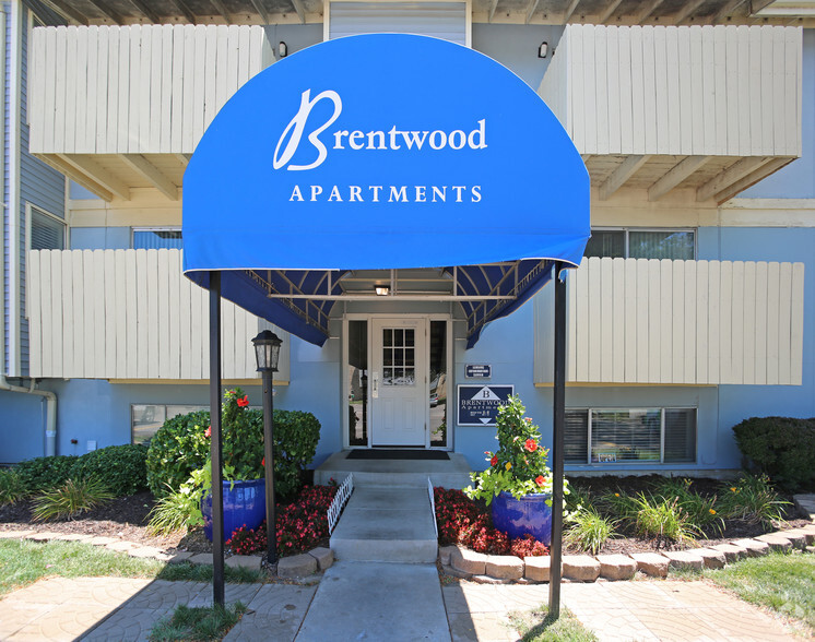 Brentwood Apartments - Wichita, KS | Apartment Finder